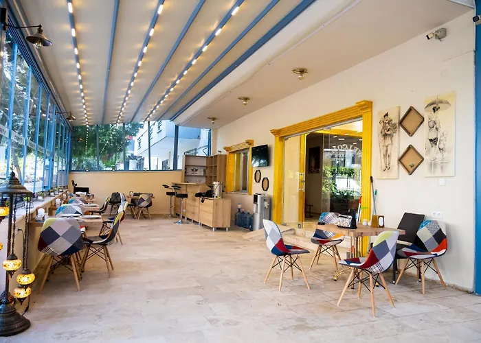 Ikarushotel Hotel 2*