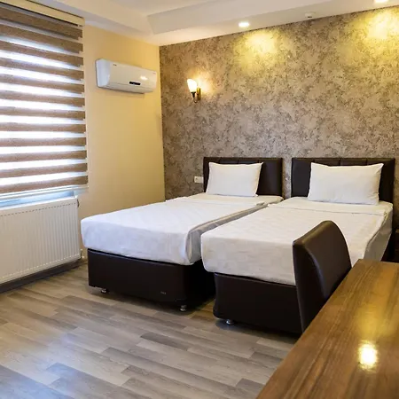 Ikarushotel Hotel 2*