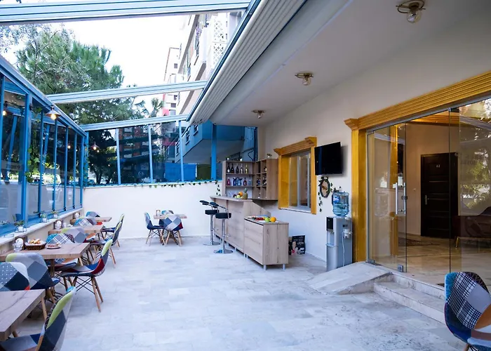 Ikarushotel Hotel 2*