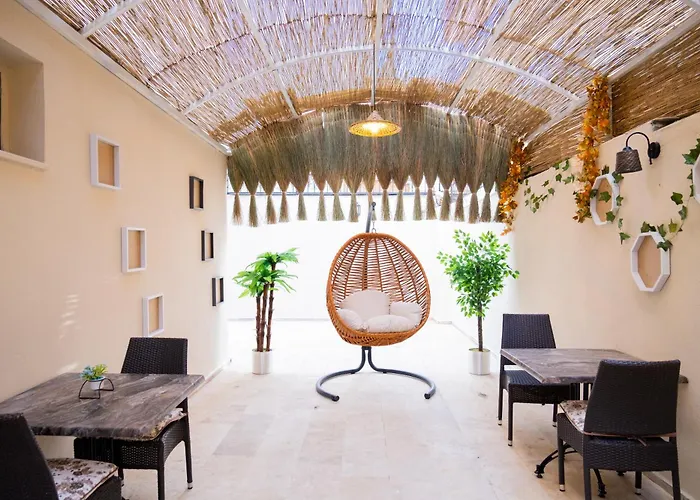 Ikarushotel 2* Aydin